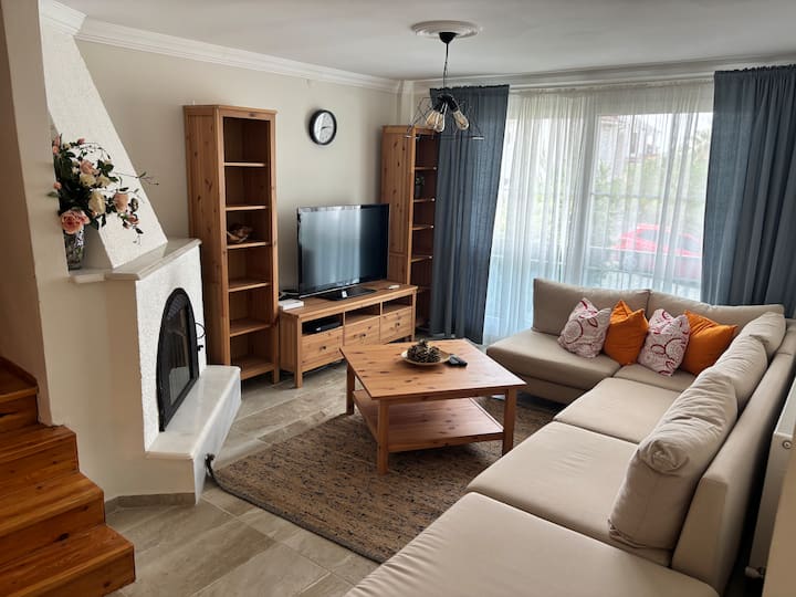ÇEşme Triplex Villa - Barbaros