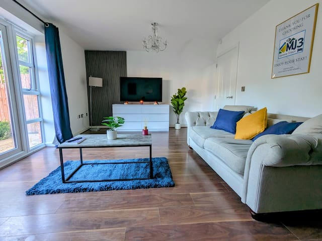 LongStayDiscount|5Bedrooms|PrvParking|FreeWifi