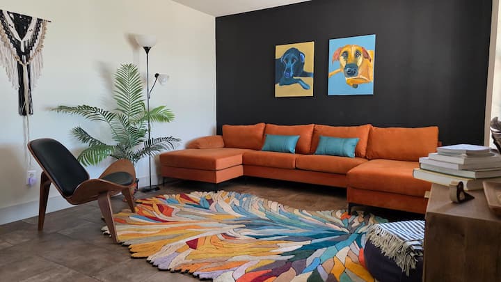 Home With Large Office Space. - ラスクルーセス, NM