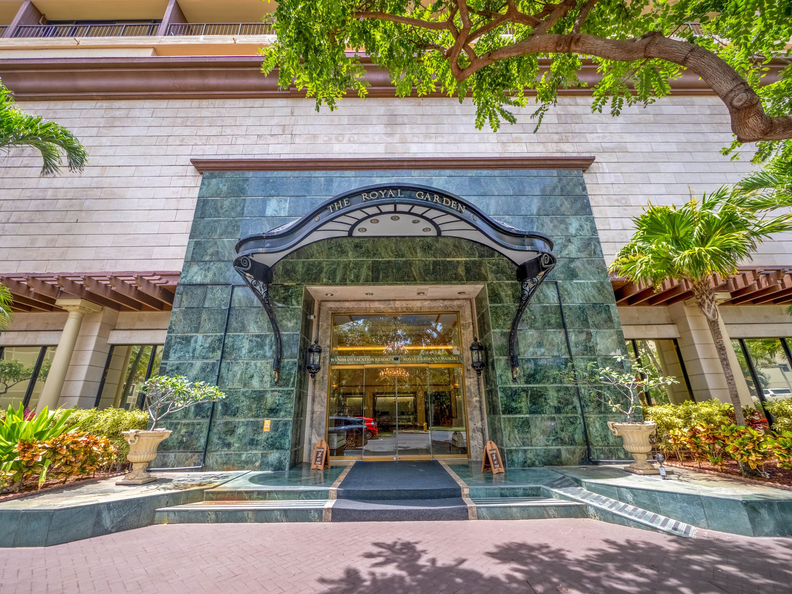 Hotel in Honolulu · ★4.89 · 1 bedroom · 1 bed · 1 private bath - Image 34