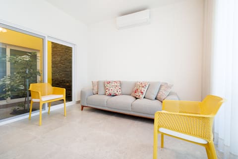 Successful Airbnb property: Residence in La Cruz de Huanacaxtle in Cruz De Huanacaxtle