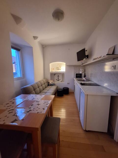 Popular Airbnb listing: the new great location-Perast in Lepetane