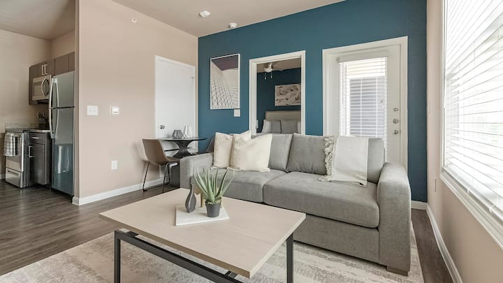 Landing | Amazing 1bd, Gym, Pool - New Braunfels, TX