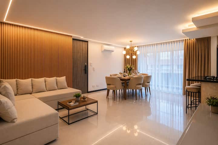 Luxury 4br Oasis | Jacuzzi, Ac & Patio | Laureles - 