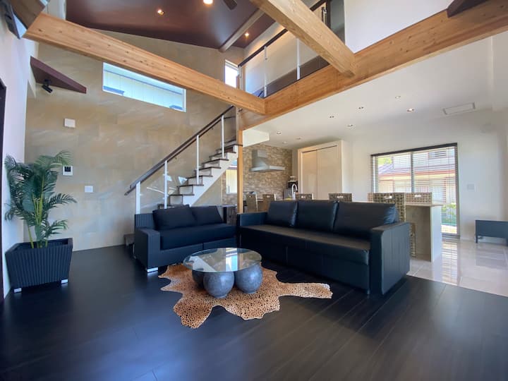 Designer's House Where Pets Can Stay Together! - 岩手郡