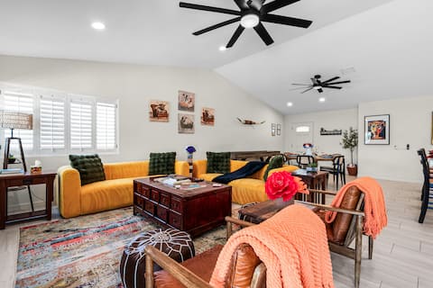 Popular Airbnb listing: Casa De La Reina (Home of the Queen) in Bermuda Dunes