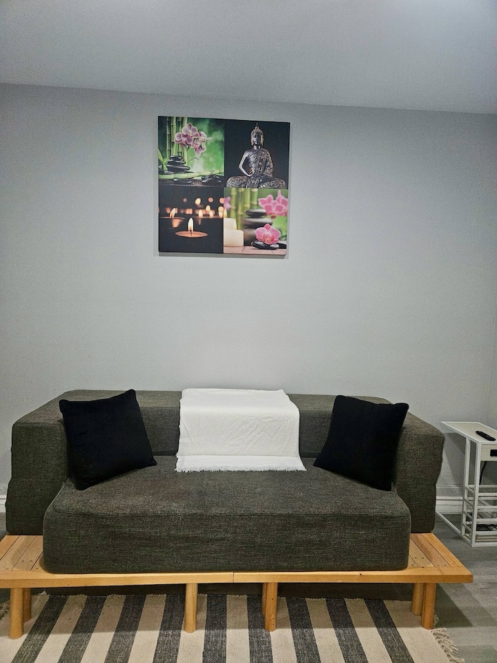 Modern Redlands Guesthouse| Kitchen| Private Entry - Redlands, CA
