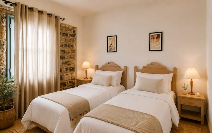 Bedroom 2 with two single beds 