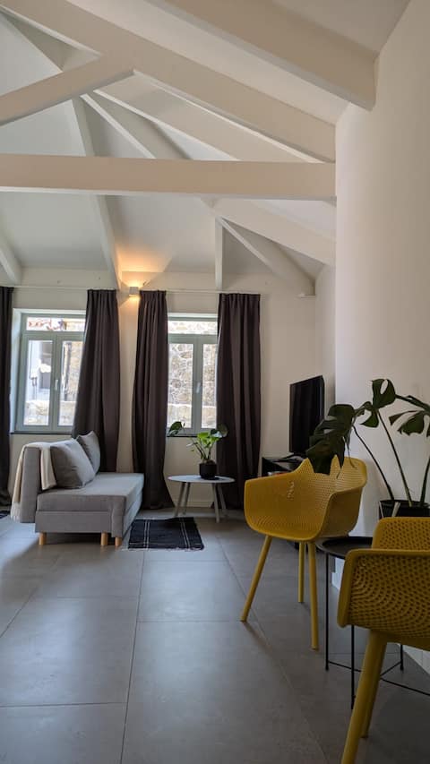 Top Airbnb: Castelo River View in Santa Marinha