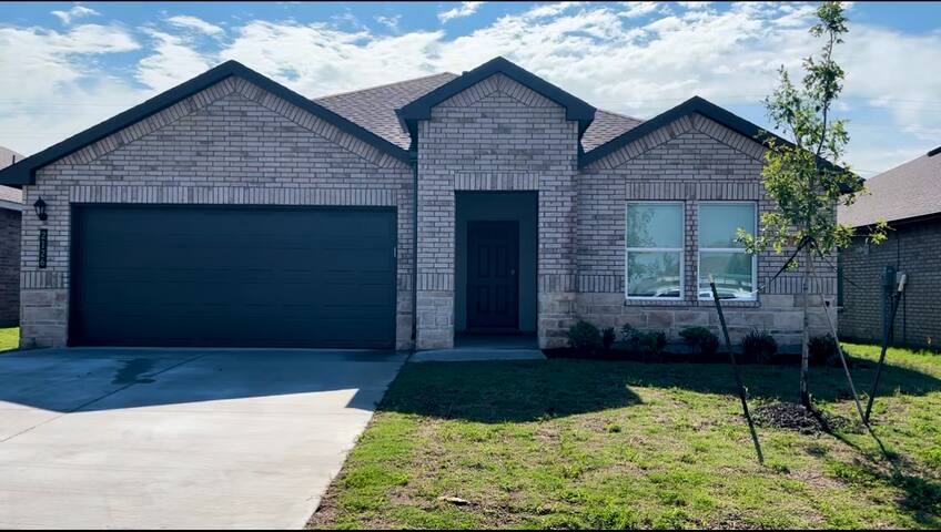 Listing in Lawton