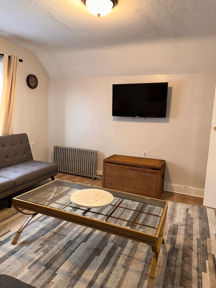 Westville Gem | Clean & Cozy - New Haven, CT