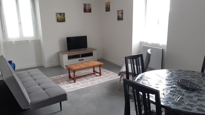 Appartement Lumineux - Château de Neuvic