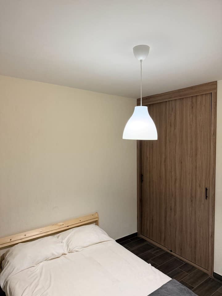 საძინებელი 1