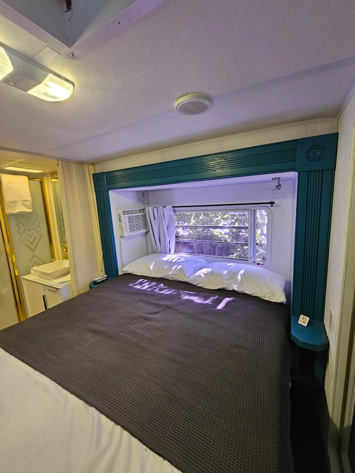 Supercomfortabel queensize bed 