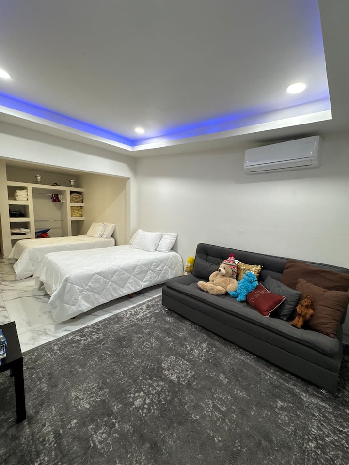 საძინებელი 4