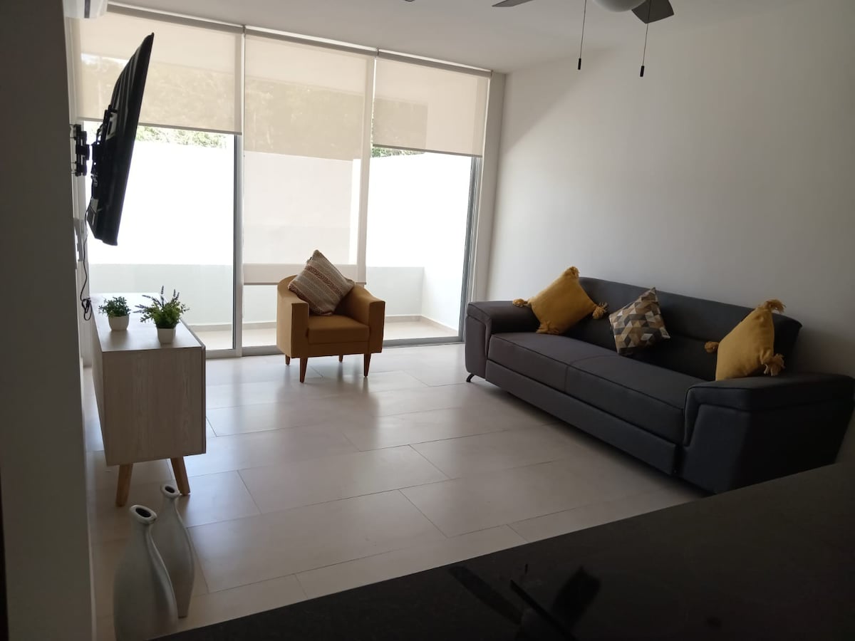 Propiedad de Airbnb exitosa: Elegant apartment with pool and elevator en Colonia Sodzil Norte