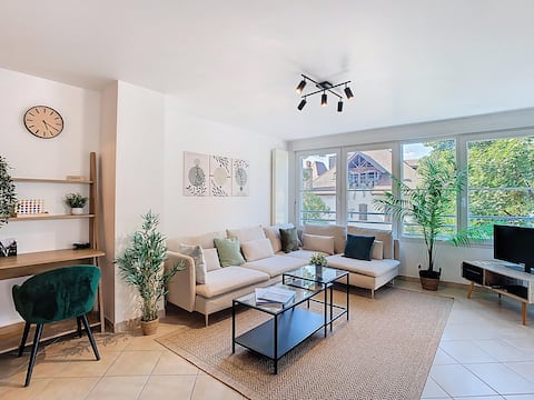 Evian center apartment with parking