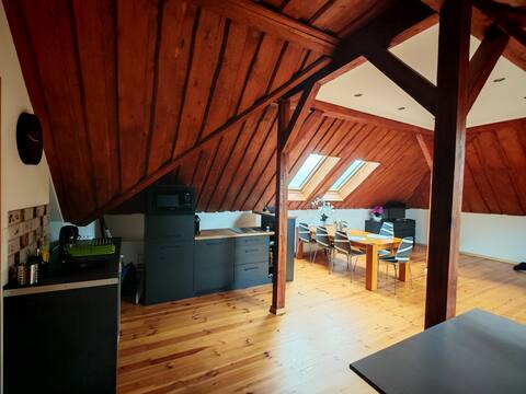 Top performing Airbnb: ZEN zone with swimming pool, hot tub and air conditioning. in Jagodno