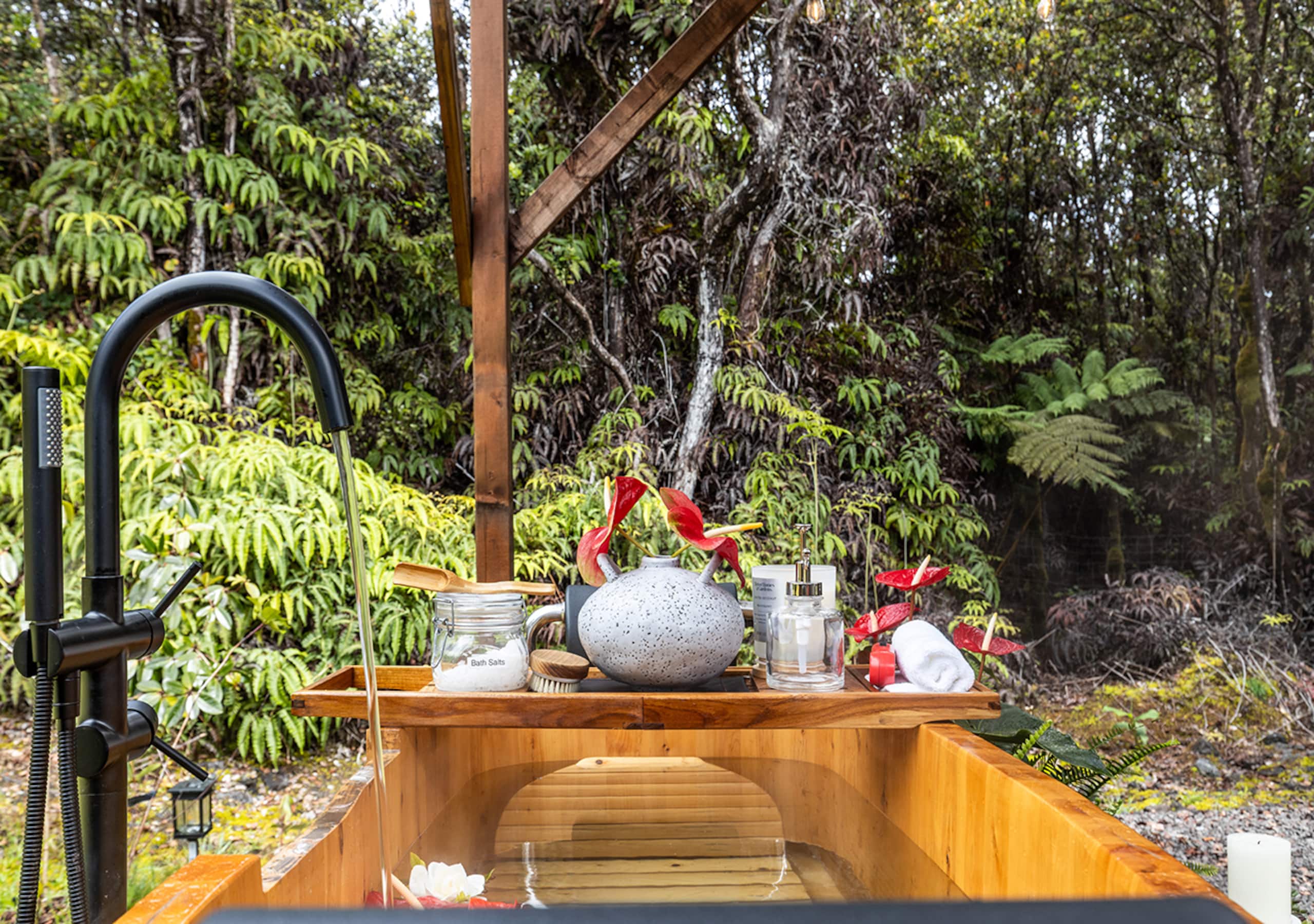 Volcano Teahouse Cottage2-HotTub-FirePlace-FirePit - Photo 68