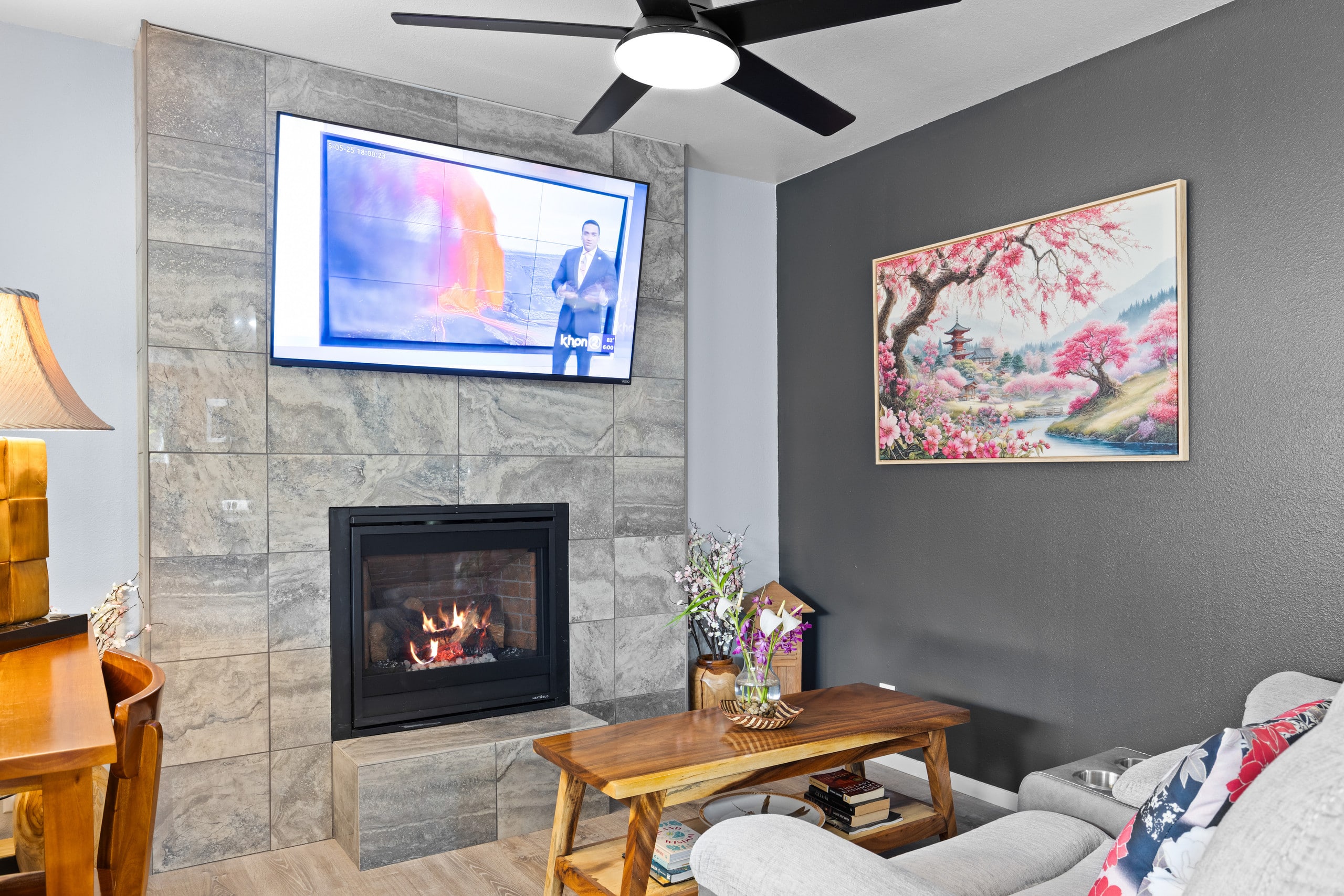 Volcano Teahouse Cottage2-HotTub-FirePlace-FirePit - Photo 4