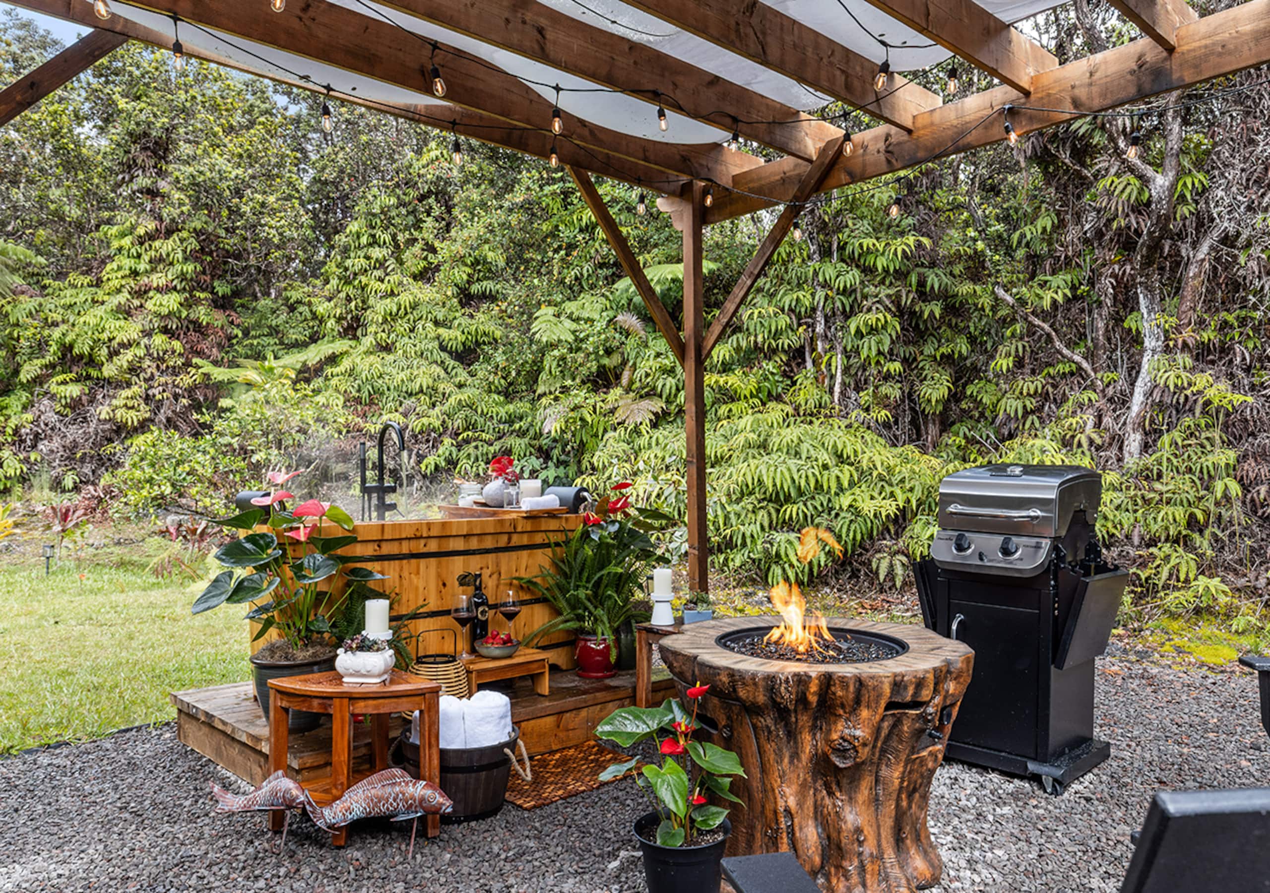 Volcano Teahouse Cottage2-HotTub-FirePlace-FirePit - Photo 43
