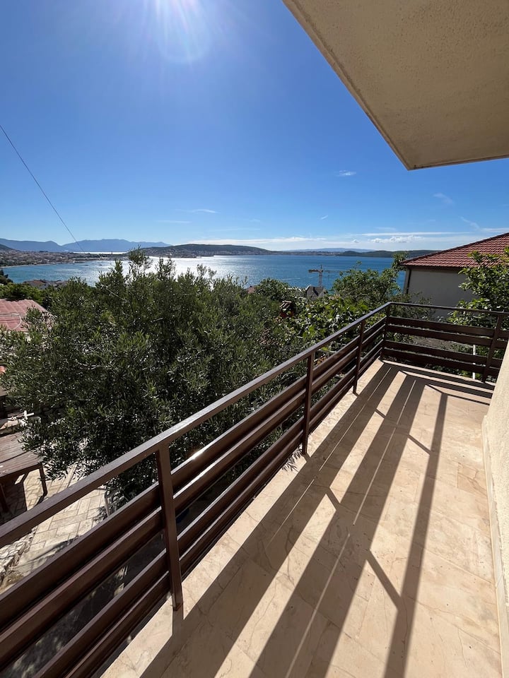 Apartman U Segetu Donjem - Seget Vranjica