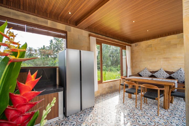 Villa 2 Kamar Dengan Kolam Renang Dekat Pusat Ubud - Bali