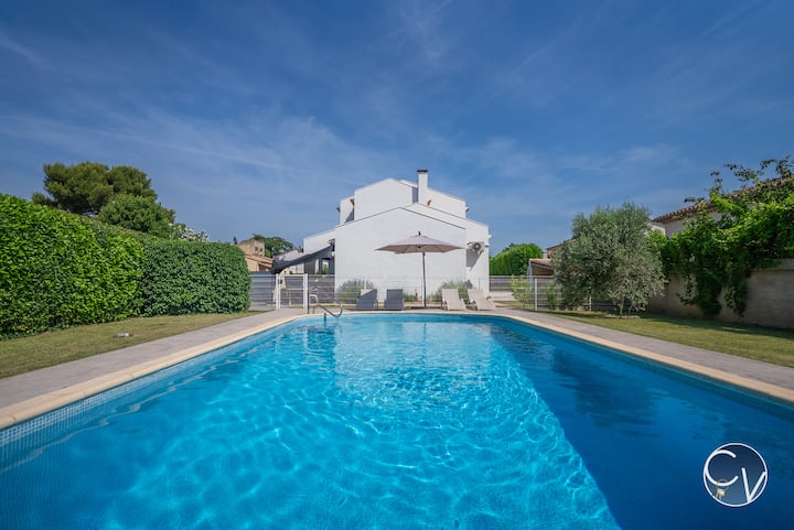 La Garonnaise: Climatisation, Piscine Et Barbecue - Nîmes