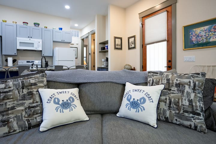 Guesthouse In Old Town Bluffton Brand New! - Bluffton, SC