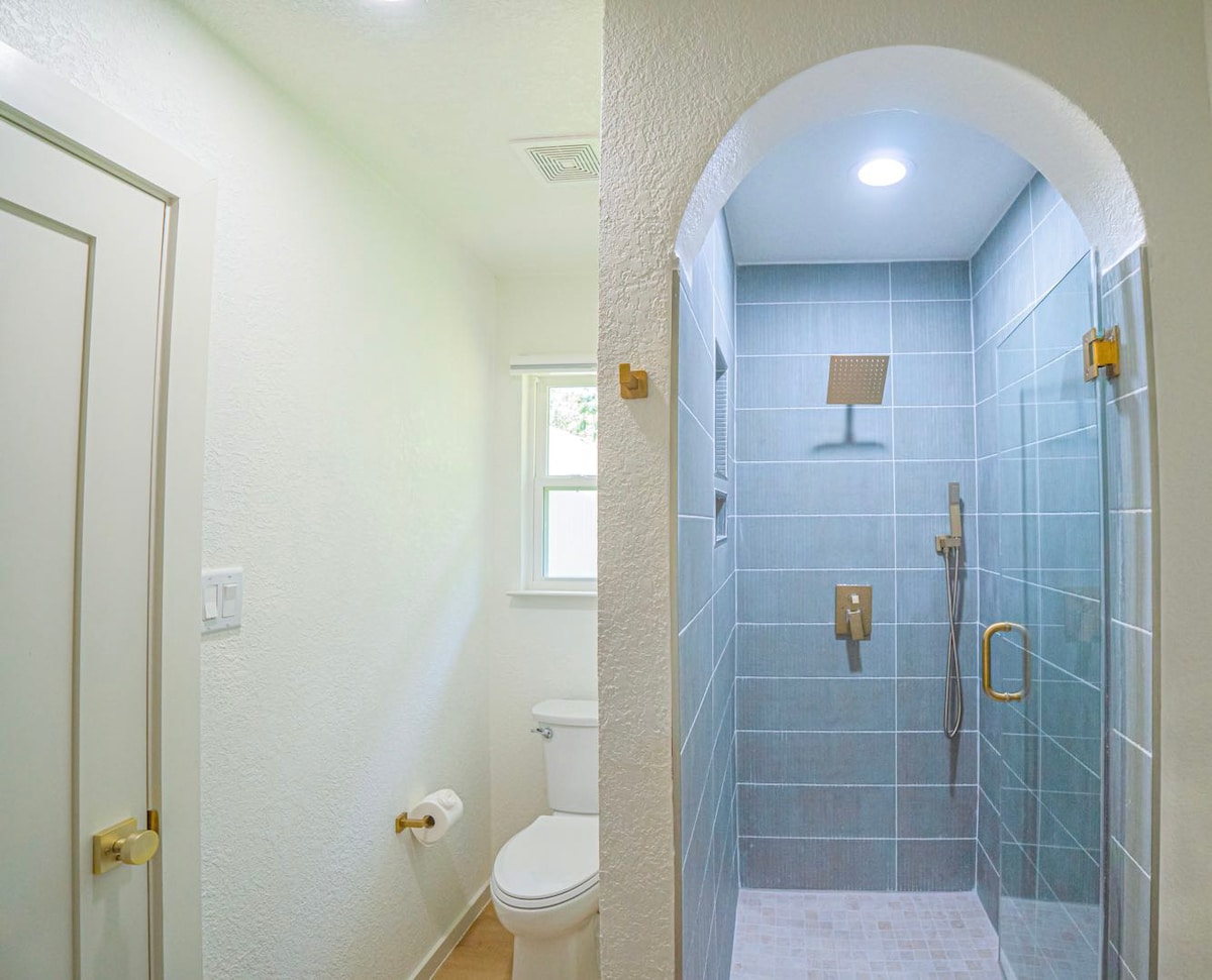 NEW Private Casita: East + DT