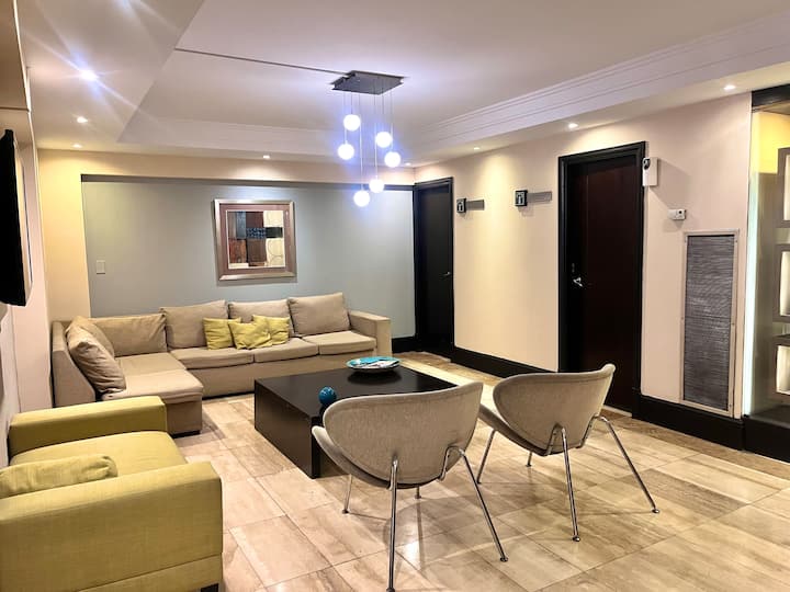 Céntrico Con Hidromasaje, Gym Y Piscina - Mendoza