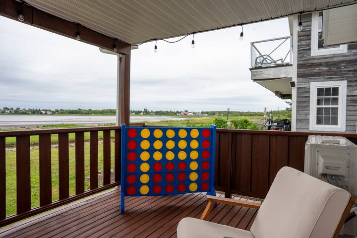 Waterfront Oasis | Chic, Kid-Friendly +Wharf Views gallery image 2