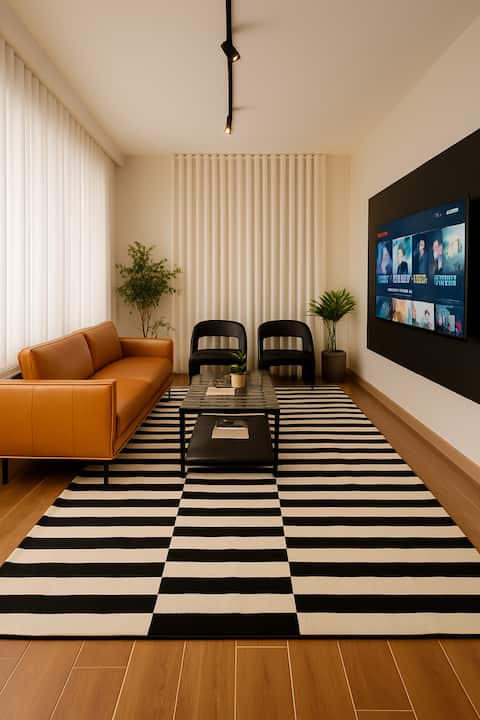 Comfortable style | 70"TV & Self Check - in