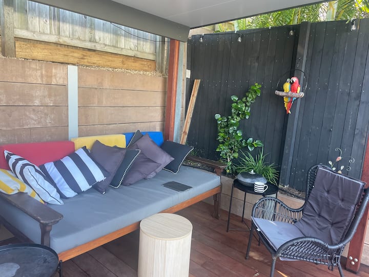 Townhouse With Pool, 10 Minutes To The Beach - Coolum Beach