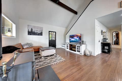 Top Airbnb: Munds Bella Vita Luxury cabin nestled in pines in Arizona