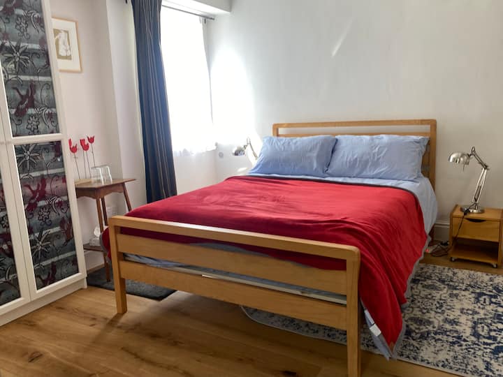 Private Double Room En-suite - Isle of Wight