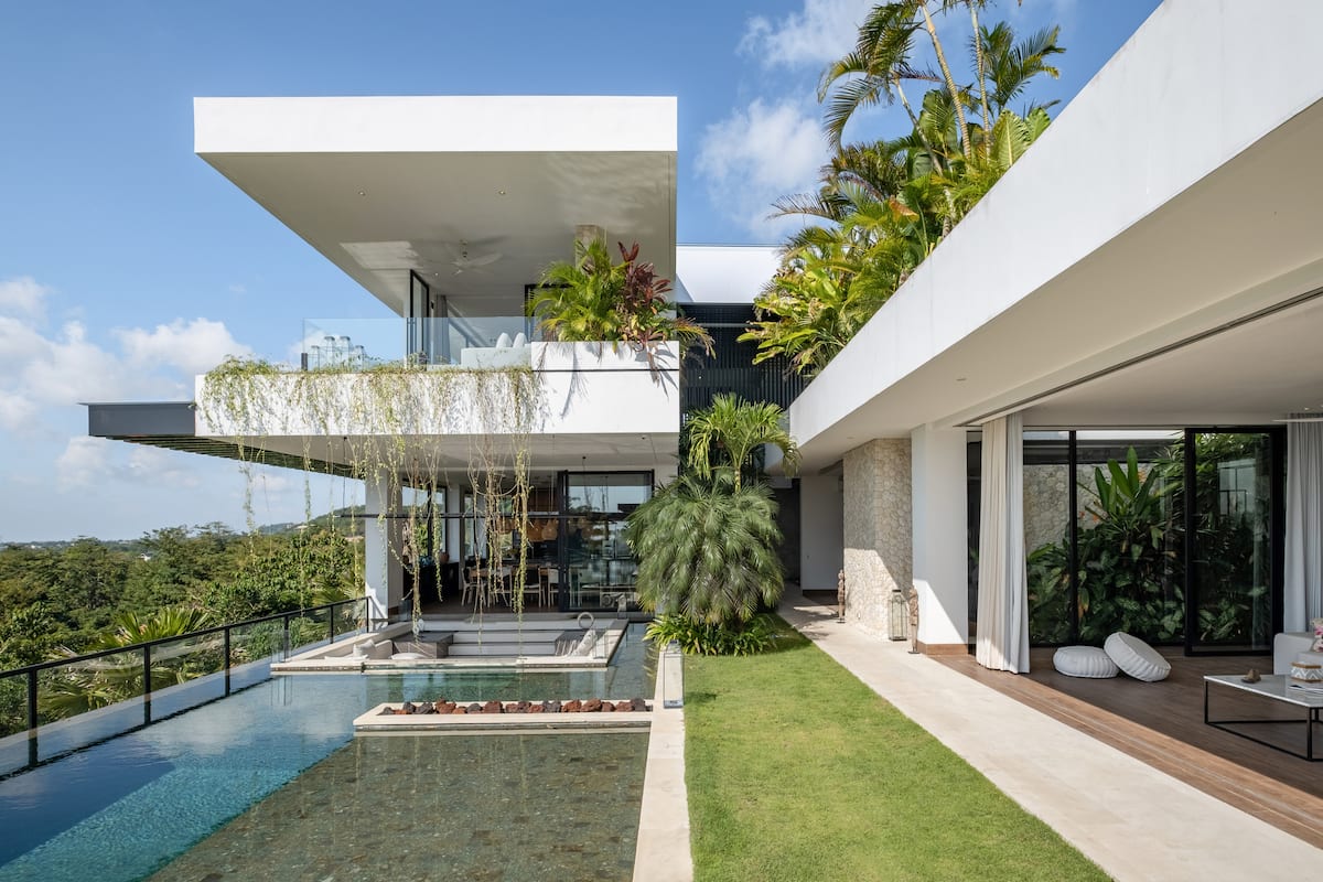 The Three Cases Bali 1 -Uluwatu , Bali — photo 2
