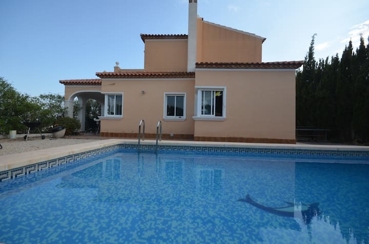 La Casa De Las Golondrinas - Alicante