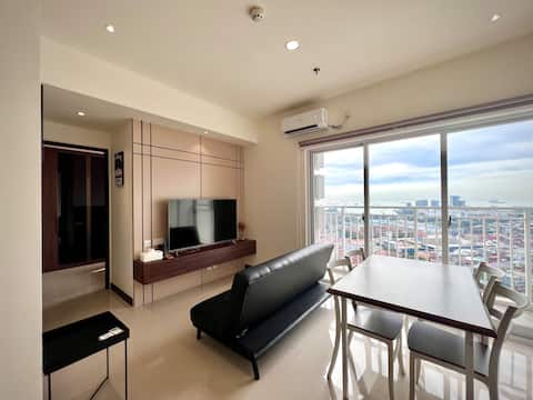 Cozy 2 Bedroom Apartment