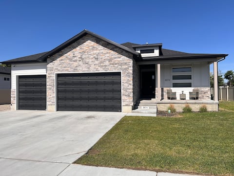 Spacious Modern House