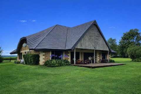 Plain Champagne Guest Farm