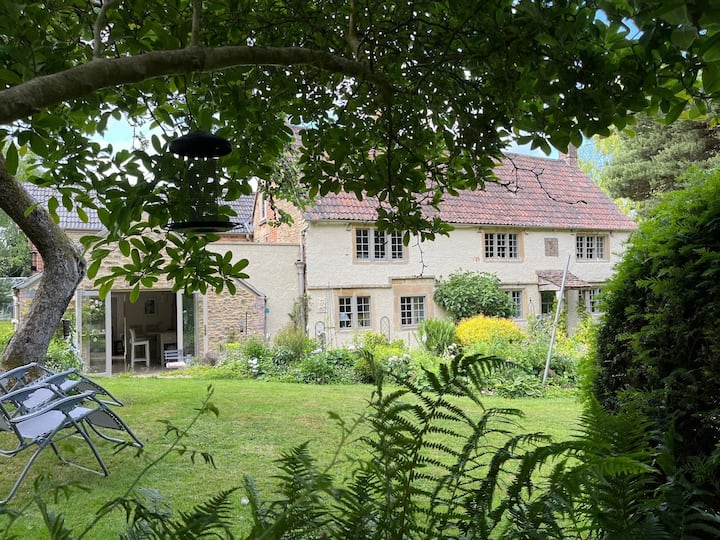 Sundial House And Cottage - Chippenham
