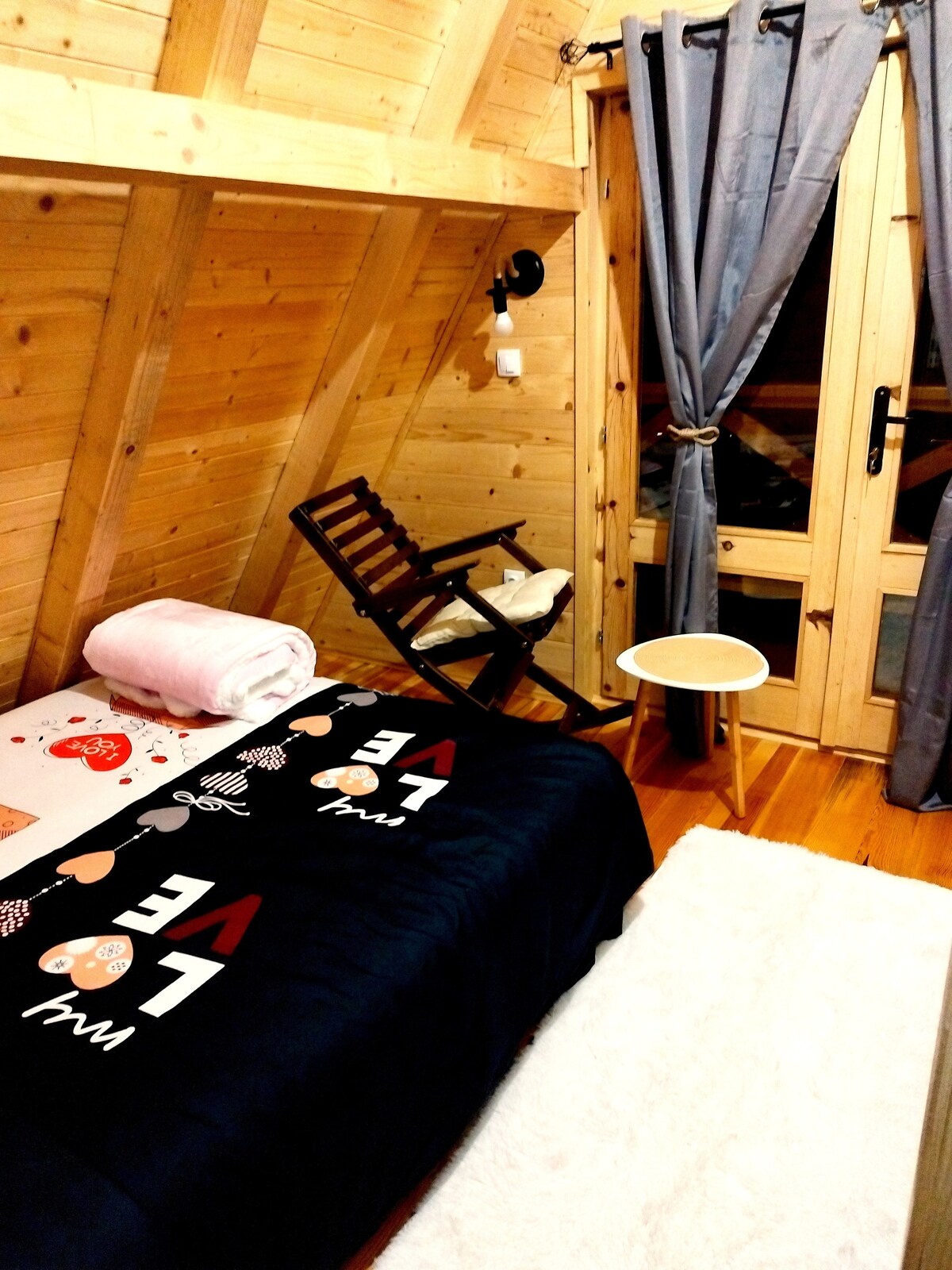 غرفة النوم 1