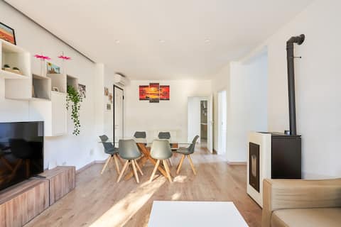 Single Villa with Parking, just a few steps from the Sea