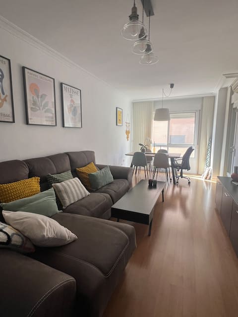Anuncio de Airbnb popular: #Casadul en Roquetas De Mar