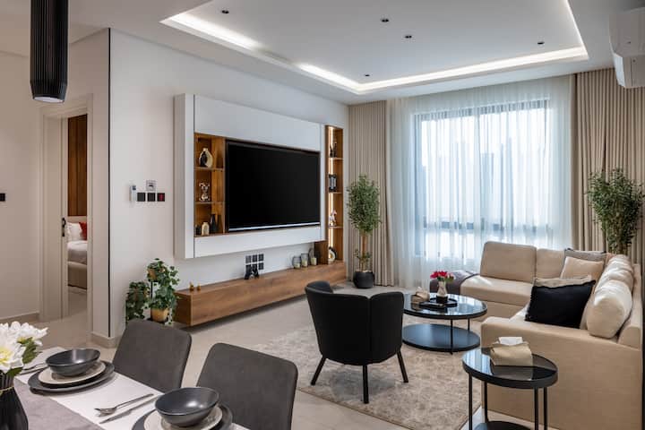 3BR Luxury Apartment [B4]
