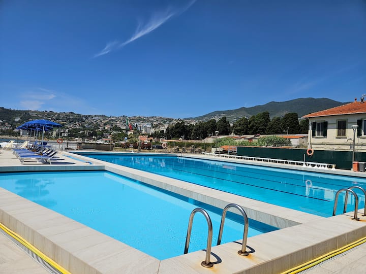 Casa Caribe: Piscina, Spiaggia E Parcheggio Gratis - Sanremo