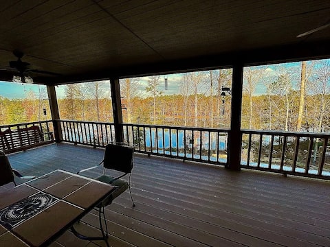 Sunshine Haven-Lakeside Getaway
