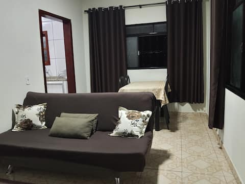 Successful Airbnb property: 2-bedroom townhouse with bathroom and kitchen. in Delfinópolis