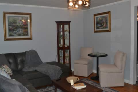 Top Airbnb: Taylor House in Lake Lure / Rutherfordton